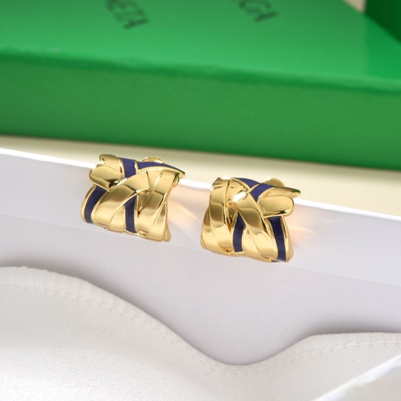 Bo*te*ga venenta earrings